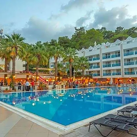 Hotel Turunc 5*